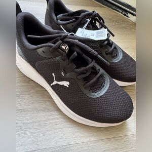 Puma women’s skyrocket sneakers size 8.5